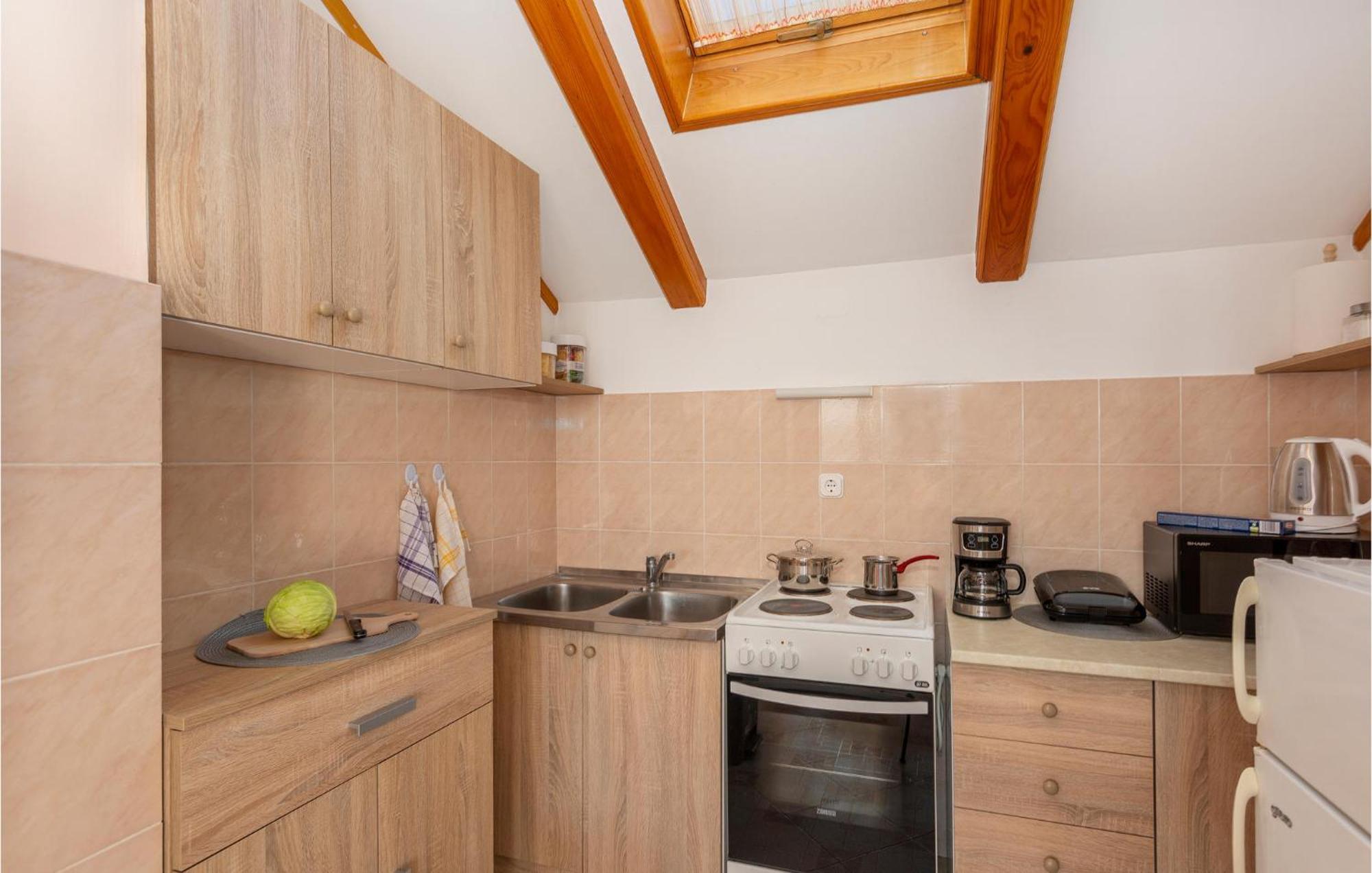 Beautiful Apartment In Matulji With Wifi Exterior photo